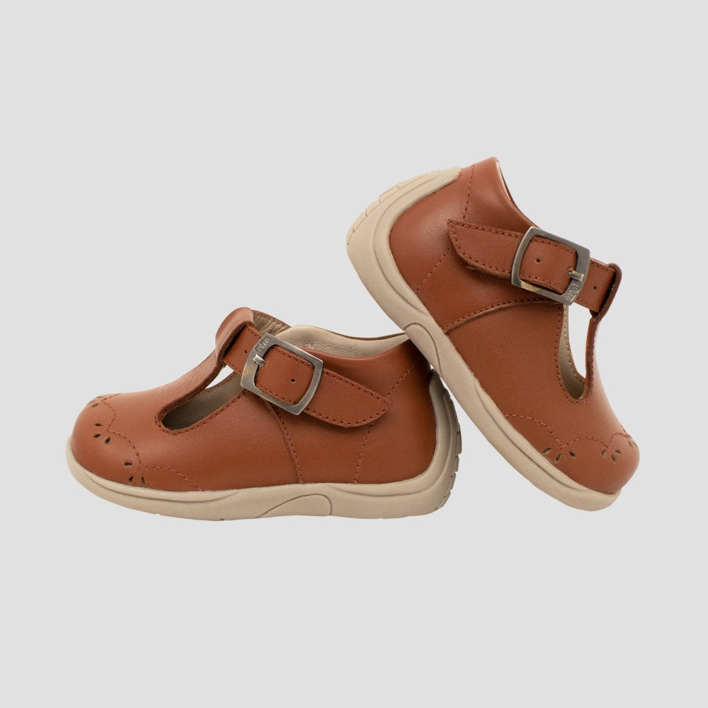 Zapato Pibe -059 Cognac