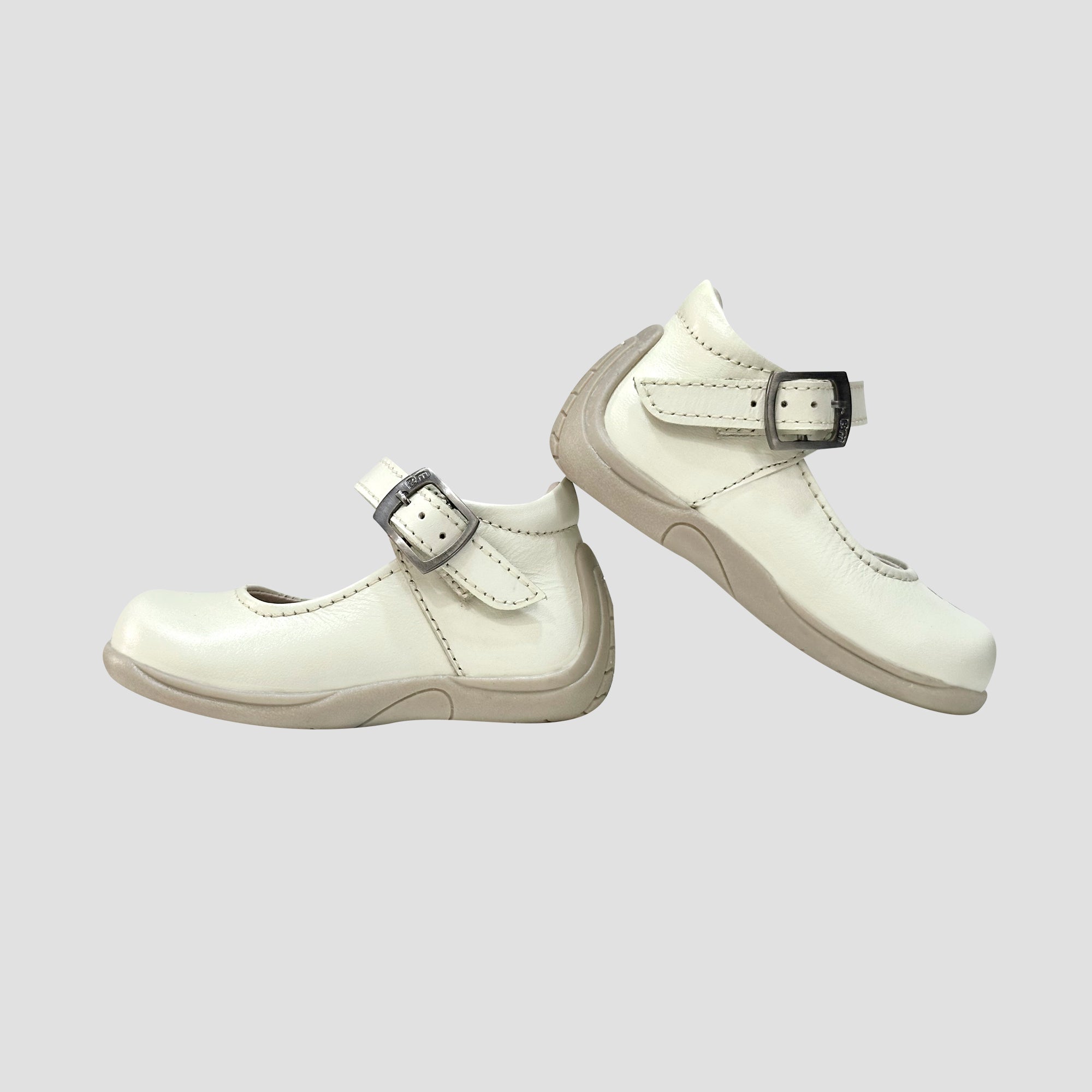 Zapato Pibe - 069 PERLA